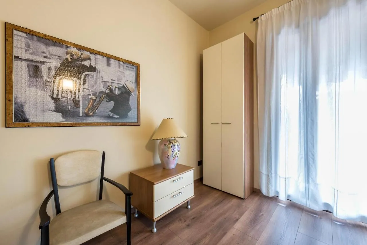 Apartment Casa Vacanze Matisse Toscolano Maderno